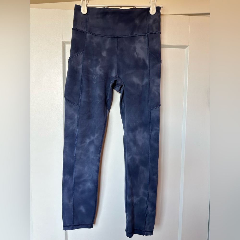 Lululemon leggings, size 4